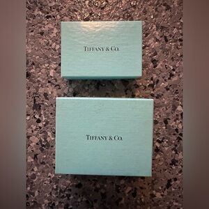 Lot Of 2 Tiffany Co Jewelry Boxes & Felt Dust Bags Luxury Blue